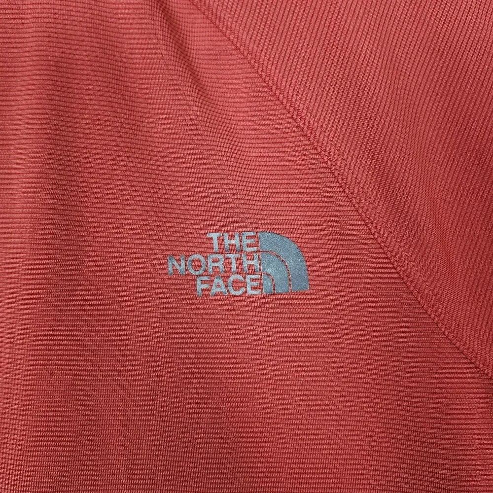 The North Face Shirt Mens Small Red FlashDry Short Sleeve Running Athletic Top